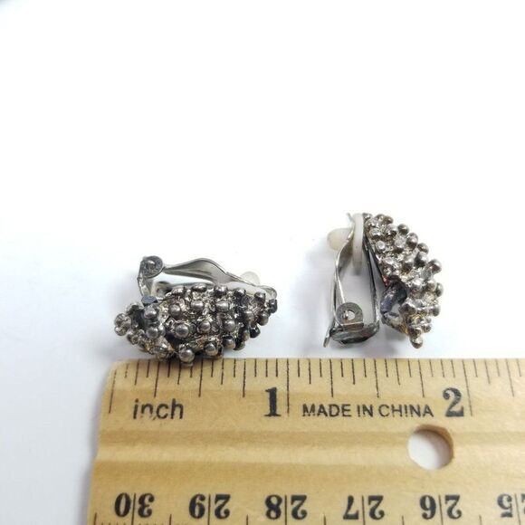 Vintage Knobby Pine Cone Shape Clip On Earrings, Silver Tone Textured Design - Picture 3 of 5